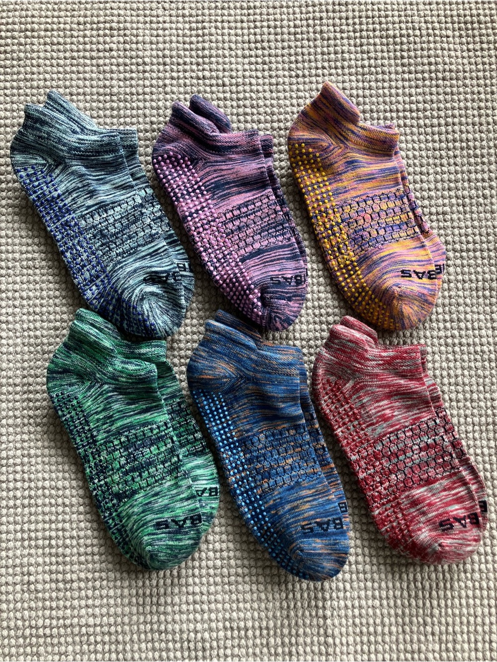 Bombas Lot of 6 Pairs Grippers Ankle Sock (M) assorted colours - Picture 2 of 2